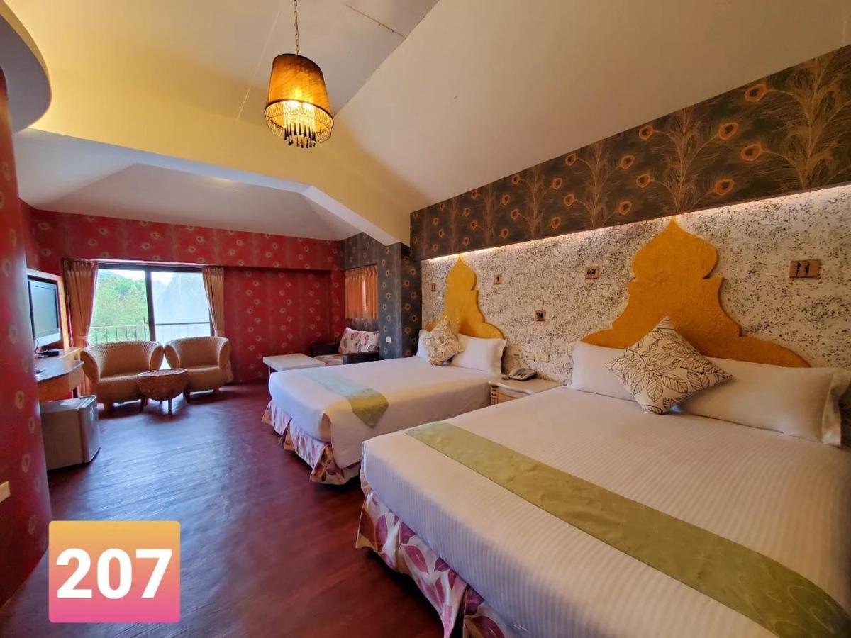 E-Ping Castle Hotel Нанвань Екстер'єр фото